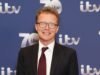 Nicky Campbell diz que filha ficou ‘gravemente ferida’ em atropelamento e fuga de bicicleta elétrica