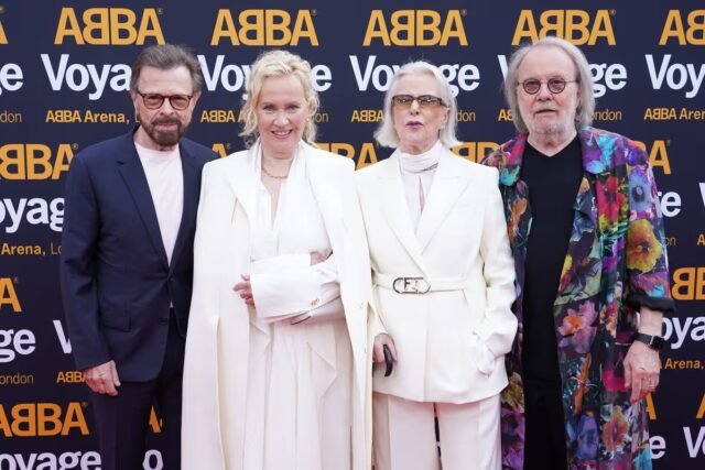 1_Abba-Voyage.jpg