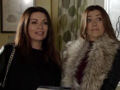 A estrela de Carla Connor, de Coronation Road, encanta os fãs com a reunião de Kym Marsh para um marco importante