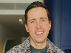 A estrela de Todd Grimshaw, de Coronation Road, é apoiada enquanto ele enfrenta desafios longe das pedras