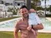 O pai de Mark Wright comenta sobre ele como pai enquanto Michelle Keegan compartilha uma mensagem rara