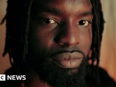 Diretor vencedor do Grammy explora o papel de seu avô nigeriano na guerra de Biafra