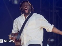 Como Myles Smith transformou cinco anos de anotações de terapia em um álbum de estreia