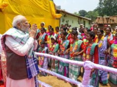 O PM Modi visita a aldeia dos sogros do presidente Murmu, explora as tradições tribais e o modo de vida