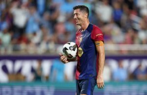 Fireplace anuncia adição do ex-astro do Barcelona Robert Lewandowski