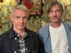 Martin Freeman e Mackenzie Criminal se reúnem para relembrar os 25 anos de The Workplace
