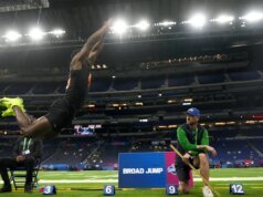 O novato do Lions, WR Kendrick Legislation, sai para a temporada com lesão no ligamento cruzado anterior