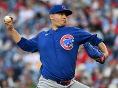 Cubs convocam RHP Javier Assad, opção RHP Ethan Roberts