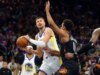 Relatório: Kristaps Porzing vai ficar com o Warriors em um contrato de 2 anos e US$ 40 milhões