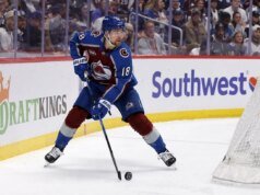 Predators fecham o recém-adquirido F Jack Drury para um contrato de 5 anos e US$ 22,5 milhões