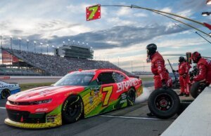 Justin Allgaier conquista a primeira vitória em Pocono após o reinício selvagem da corrida