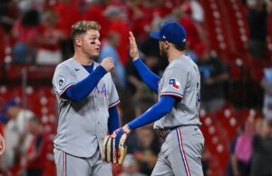 Joc Pederson e Rangers miram nos Guardiões