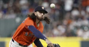 Astros e Spencer Arrighetti buscam raspar Royals em dificuldades