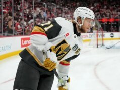 Golden Knights C William Karlsson descartado para o jogo 6