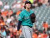 Bryan Woo, dos Mariners, em busca de respostas contra piratas