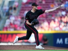 Reds se esforçam para obter a primeira vitória em casa da temporada no confronto contra o Mets