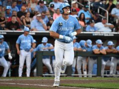 Carolina do Norte usa onda tardia para superar Ole Miss