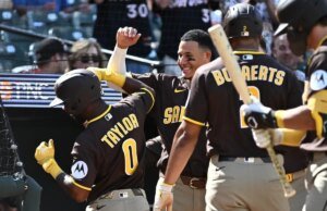 Padres acerta cinco HRs enquanto derrota Orioles