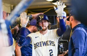 Guardiões com lesões esgotadas pretendem desencadear o ataque contra os Brewers