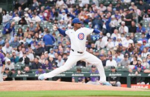 Edward Cabrera, do Cubs, sai mais cedo do jogo contra Rockies devido a cãibras nas mãos