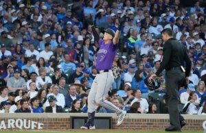Rockies elimina déficit inicial para derrotar Cubs