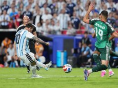 Lionel Messi faz três gols e iguala marca de gols de todos os tempos em Copas do Mundo