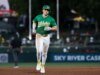 A incerteza interna paira sobre o confronto entre Giants e A’s