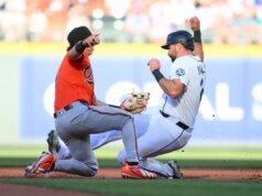 Kyle Bradish torce pelos 12 melhores da carreira como os melhores Mariners do Orioles