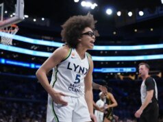A tórrida Olivia Miles lidera Lynx na batalha contra Valquírias