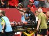 Ismael Kone, do Canadá, sofreu uma lesão na perna na vitória sobre o Catar