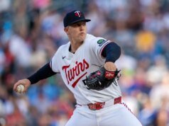 Astros se aproximando da marca de 0,500 ao receber Twins