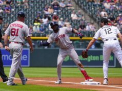 Rockies se reúnem para derrubar Crimson Sox