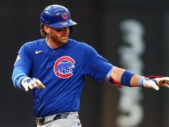 Dansby Swanson se destaca novamente enquanto os Cubs vencem o Mets em doubleheader