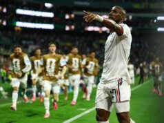 O gol de Julian Quinones ajuda o México a derrotar facilmente a República Tcheca