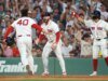 Crimson Sox abandonou os Yankees em 10º após lance sem sucesso de Sonny Grey e defesa perdida