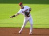 Cameron Cauley dá a quinta vitória consecutiva do Rangers na estreia na MLB