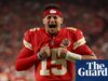 Chiefs assinam com Patrick Mahomes um contrato reestruturado no valor de mais de US$ 500 milhões