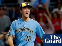 O ás dos Brewers, Misiorowski, lança o recorde de 47 arremessos de 101 mph ou mais rápido, mas termina com derrota