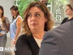Pais do adolescente atirador de escola na Sérvia condenados à prisão em novo julgamento