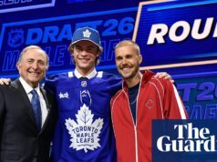Gavin McKenna, de Yukon, torna-se o segundo jogador indígena selecionado como número 1 no draft da NHL
