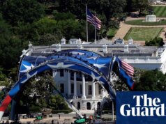 ‘Talvez nunca iremos derrubá-lo’: Trump diz que a area do UFC na Casa Branca pode permanecer permanentemente