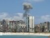 Ataques aéreos israelenses atingiram a cidade libanesa de Tiro, apesar do alerta iraniano para interromper os ataques
