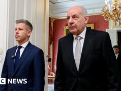 Primeiro-ministro húngaro ameaça destituir presidente da period Orbán