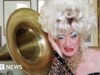 Present de história de vida de Paul O’Grady definido para turnê nacional