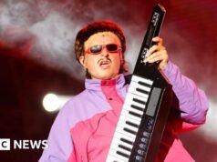 Músico norte-americano Oliver Tree morre em colisão de helicóptero no Brasil