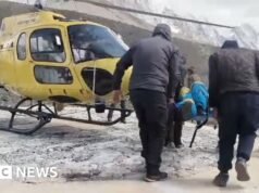 Assista: Guia preso no Everest por seis dias resgatado