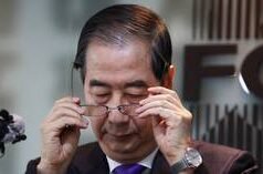 Ex-presidente sul-coreano condenado por tentar provocar conflito com Pyongyang