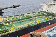 Starmer escolhe navios-tanque em vez da crise legal no Reino Unido – enviado de Putin