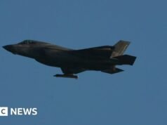 Teerã tem como alvo bases dos EUA no Golfo após forças americanas lançarem novos ataques contra o Irã