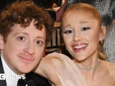 Ariana Grande e Ethan Slater se separam após três anos